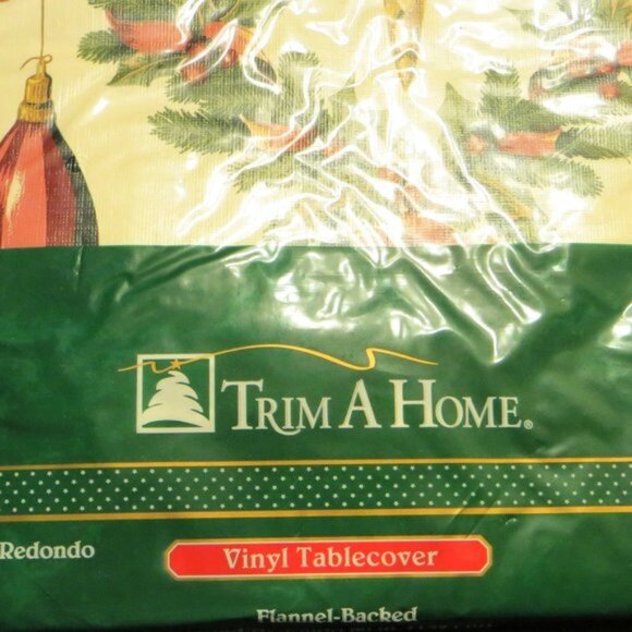 Pair Of Christmas Vinyl Tablecovers  60 Inch Round New In Packages Holiday Decor - Picture 2 of 6